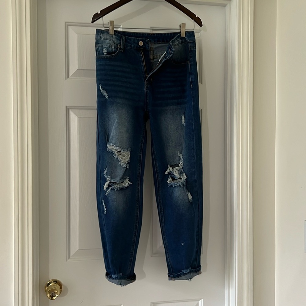 Vetinee Women's High Rise Destroyed Boyfriend Jeans